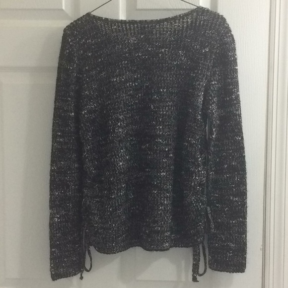 AEO Sweater - Picture 4 of 4